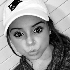 Meet your Posher, Abbi